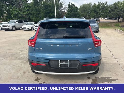 Certified 2025 Volvo XC40 B5 Plus AWD/4WD image 6