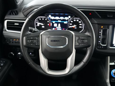 Used 2021 GMC Yukon XL Denali w/ Denali Ultimate Package AWD/4WD image 26