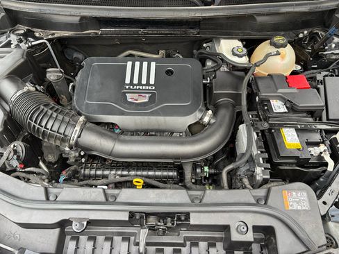 Used 2025 Cadillac XT5 Luxury w/ LPO, Floor Liner Package FWD image 30