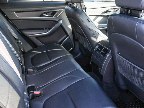 Used 2022 Jaguar F-PACE S AWD/4WD image 20
