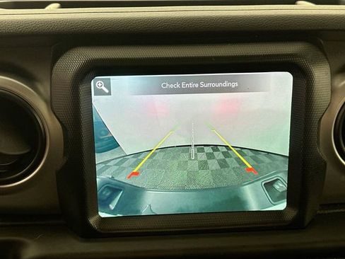 Used 2021 Jeep Gladiator Sport w/ Quick Order Package 24Q 80Th image 13