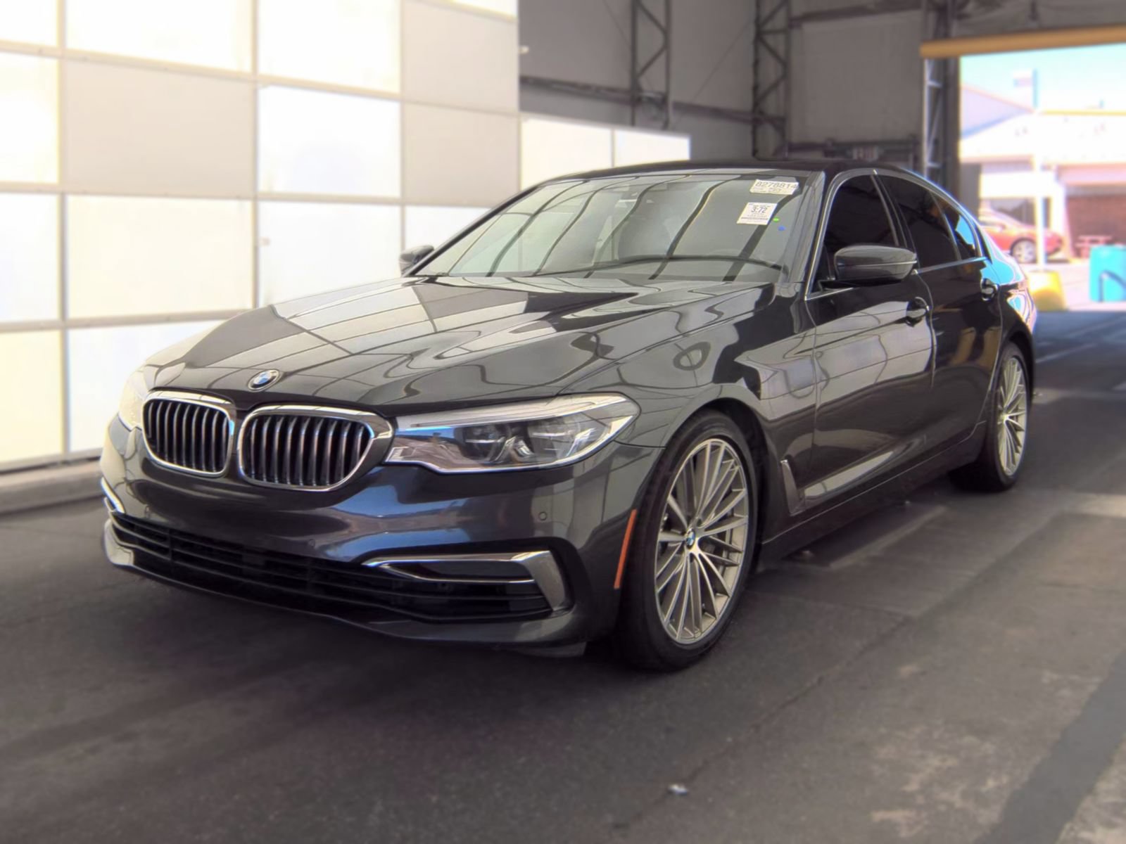 Used 2020 BMW 540i w/ Executive Package RWD image 1