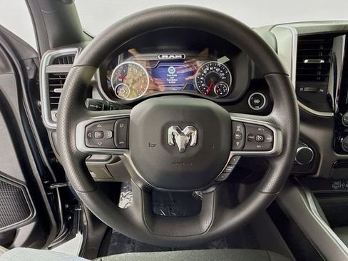 New 2026 RAM 1500 Express AWD/4WD image 11