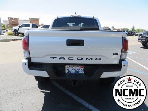 Used 2021 Toyota Tacoma TRD Sport image 6