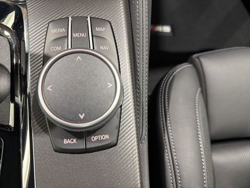 Certified 2022 BMW M5 w/ Competition Package image 38