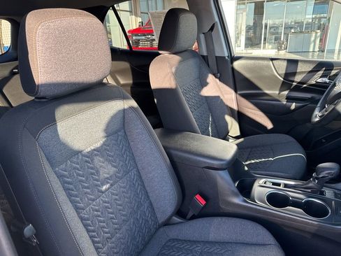 Used 2023 Chevrolet Equinox LT AWD/4WD image 29