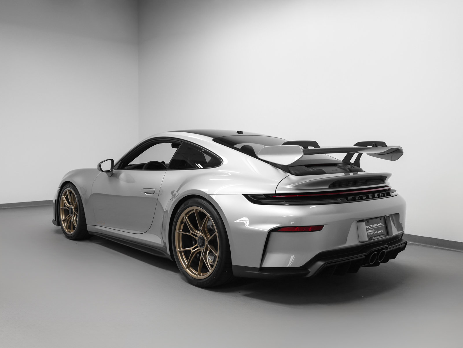 Certified 2026 Porsche 911 GT3 RWD image 3