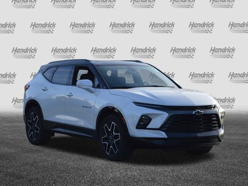 Used 2023 Chevrolet Blazer RS image 5