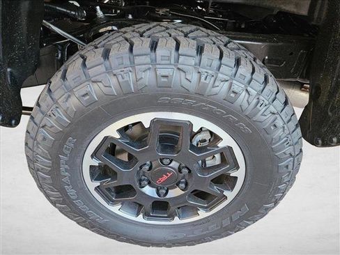 New 2026 Toyota Tacoma TRD Off-Road AWD/4WD image 10
