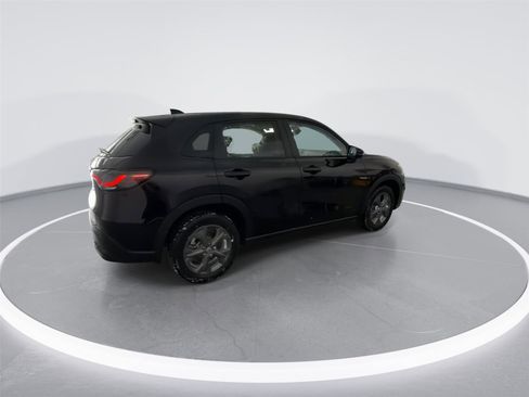 Used 2026 Honda HR-V LX image 8