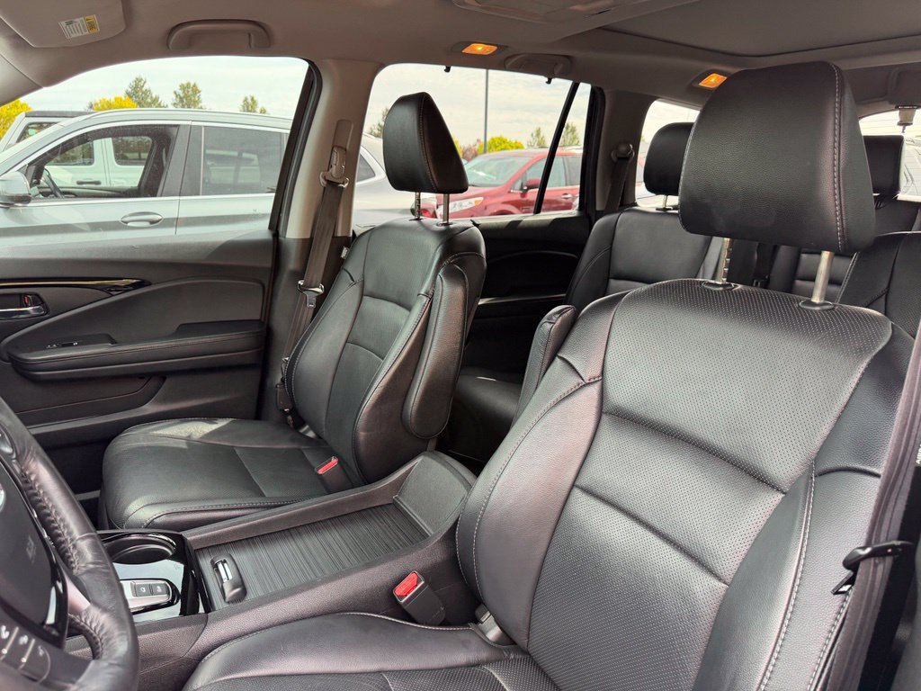 Used 2018 Honda Pilot Elite image 15