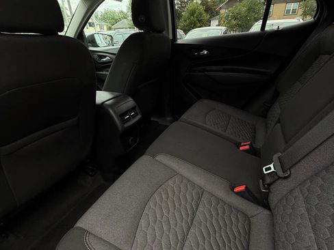 Used 2018 Chevrolet Equinox LT image 21
