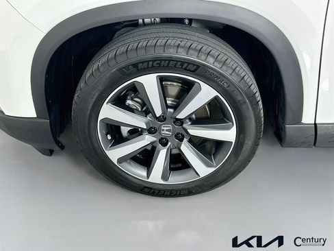 Used 2023 Honda Pilot Touring image 31