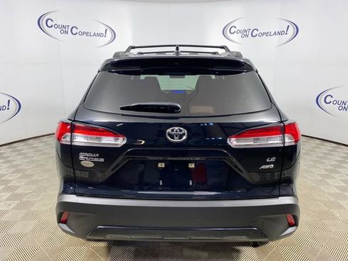 Used 2024 Toyota Corolla Cross LE AWD/4WD image 5