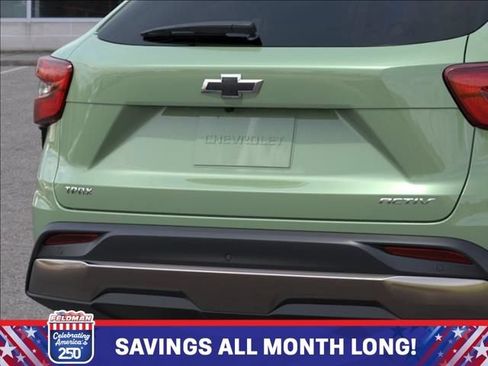 New 2026 Chevrolet Trax ACTIV w/ Sunroof Package FWD image 14
