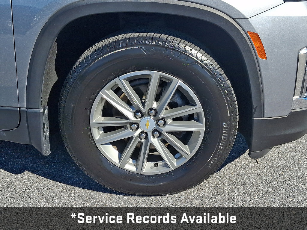 Used 2023 Chevrolet Traverse LT AWD/4WD image 10