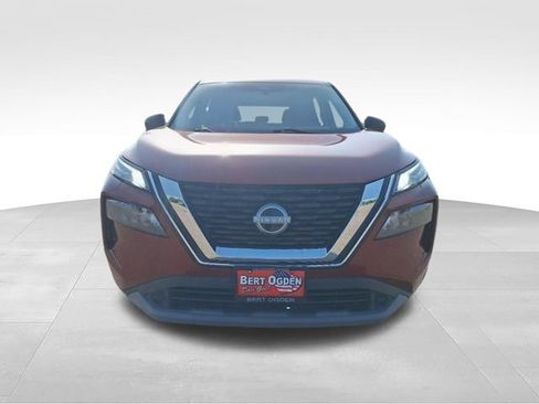 Certified 2023 Nissan Rogue S FWD image 2