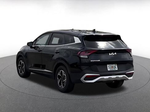 Used 2025 Kia Sportage LX image 11