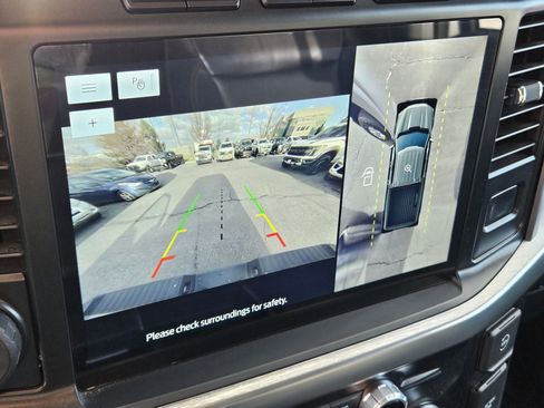 Used 2023 Ford F150 Lariat w/ Trailer Tow Package image 26