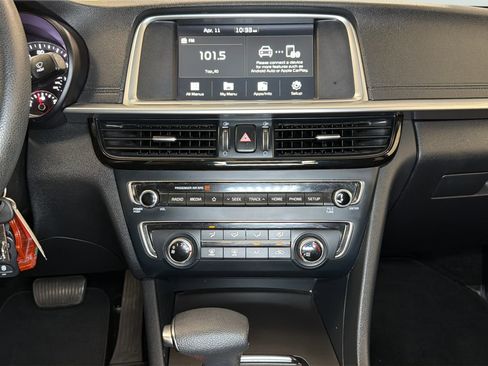 Used 2019 Kia Optima LX FWD image 16