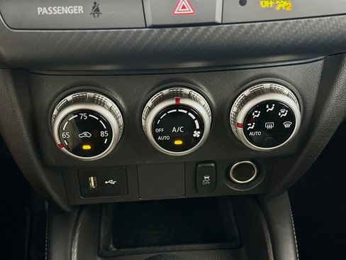 Used 2025 Mitsubishi Outlander Sport AWD image 22