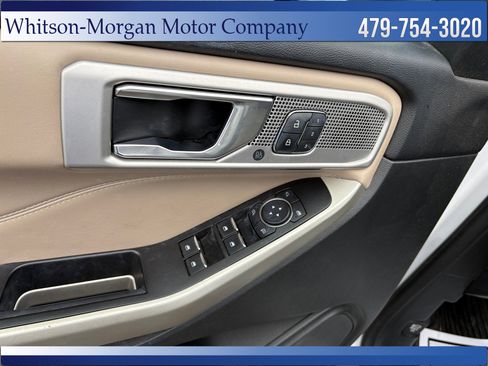 Used 2021 Ford Explorer Limited w/ Equipment Group 301A RWD image 12