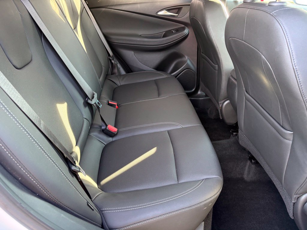 Used 2024 Buick Encore GX Sport Touring w/ Advanced Technology Package AWD/4WD image 43
