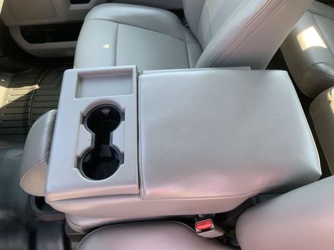 Used 2015 Ford F150 XL w/ Equipment Group 101A Mid AWD/4WD image 35