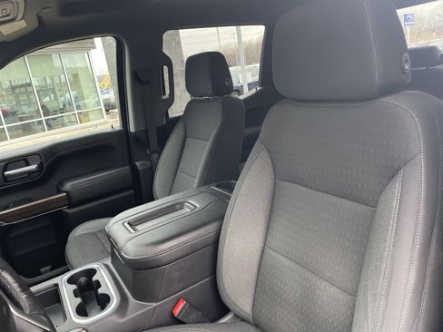 Used 2021 Chevrolet Silverado 1500 LT Trail Boss w/ Convenience Package II image 14