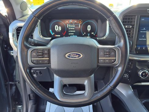 Used 2021 Ford F150 Lariat w/ Max Trailer Tow Package image 14