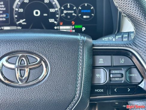 Certified 2025 Toyota Sequoia Capstone AWD/4WD image 23