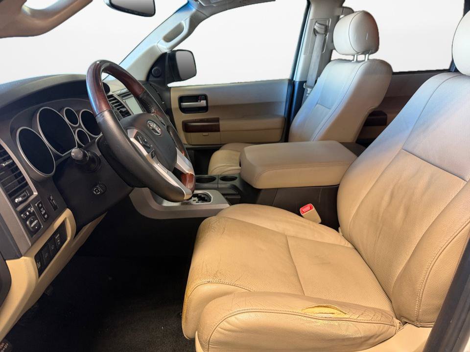 Used 2016 Toyota Sequoia Platinum AWD/4WD image 11