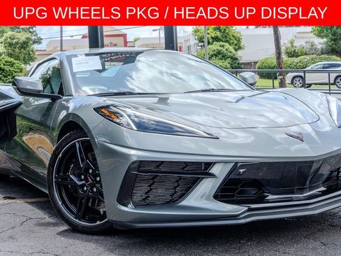 Used 2023 Chevrolet Corvette Stingray Preferred Conv w/ Z51 Performance Package RWD image 3