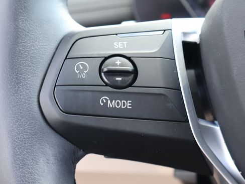 Used 2025 BMW X1 xDrive28i w/ Convenience Package AWD/4WD image 25