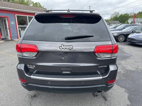 Used 2017 Jeep Grand Cherokee Limited image 7