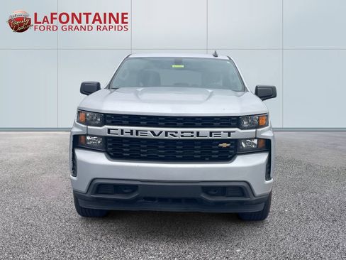 Used 2021 Chevrolet Silverado 1500 Custom AWD/4WD image 2