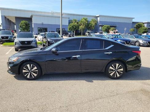 Certified 2022 Nissan Altima 2.5 SL image 8