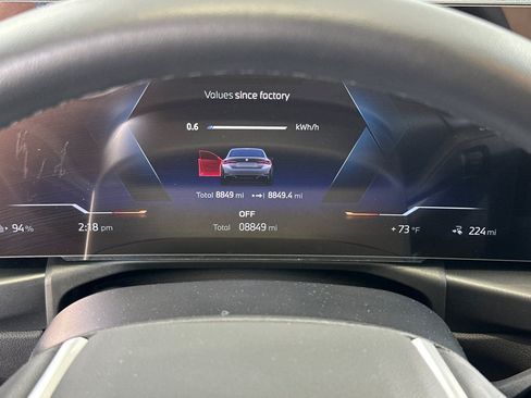 Used 2024 BMW i4 eDrive40 w/ Premium Package RWD image 34