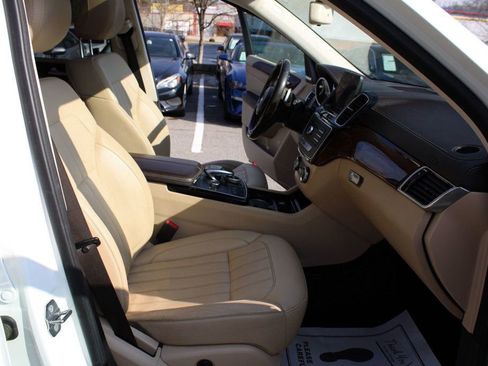 Used 2019 Mercedes-Benz GLS 450 GLS 450 4MATIC SUV image 17