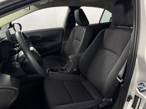 Used 2026 Toyota Corolla LE image 14