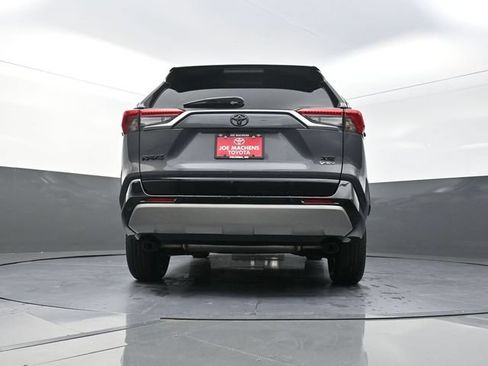 Used 2025 Toyota RAV4 XSE w/ Weather Package AWD/4WD image 36