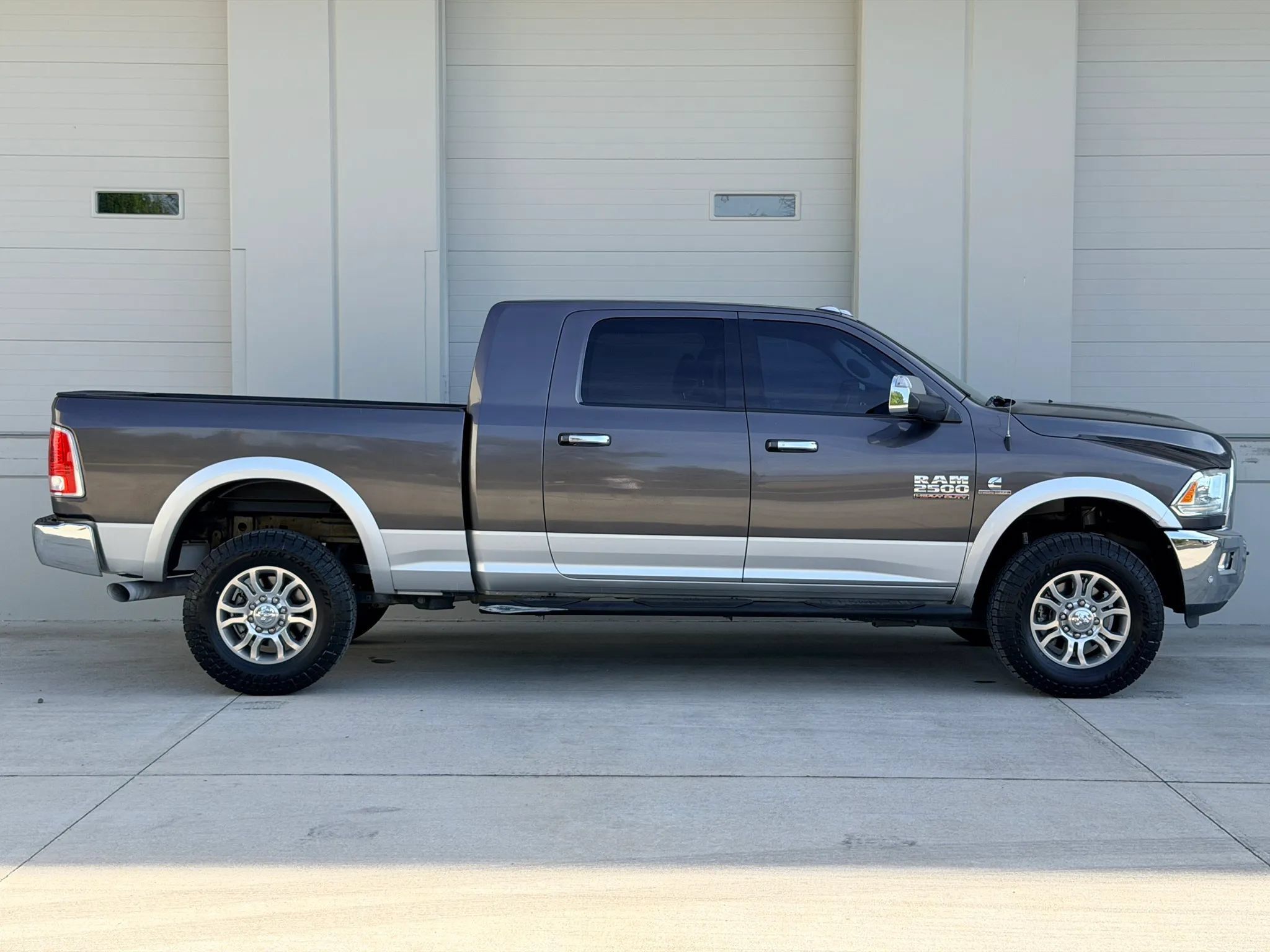 Used 2016 RAM 2500 Laramie w/ Convenience Group AWD/4WD image 6