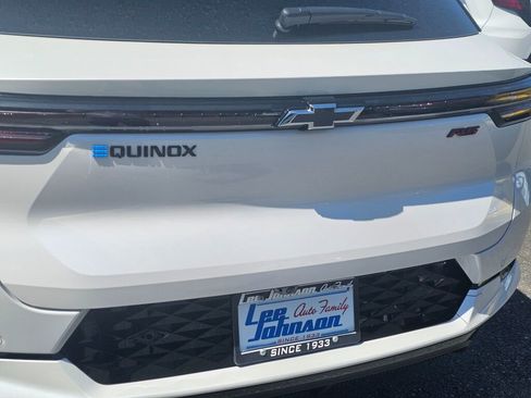 New 2025 Chevrolet Equinox EV RS image 21