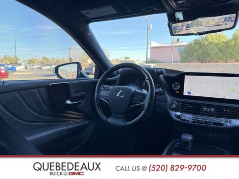 Used 2024 Lexus LS 500 w/ Interior Upgrade Package image 34