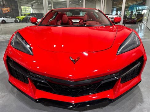 Used 2024 Chevrolet Corvette Z06 RWD image 20