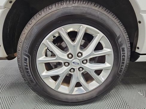 Used 2015 Ford Expedition Limited w/ Equipment Group 301A RWD image 52