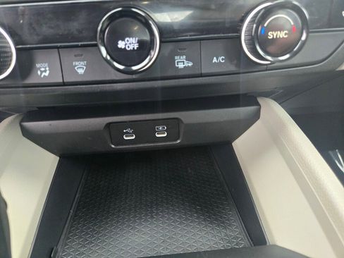 Certified 2024 Honda Accord EX image 17