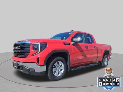 Used 2025 GMC Sierra 1500 Pro w/ Pro Value Package