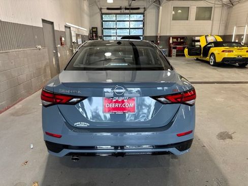 Certified 2024 Nissan Sentra SR FWD image 5