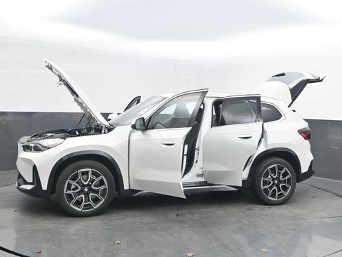 New 2026 BMW X1 xDrive28i w/ Convenience Package image 51